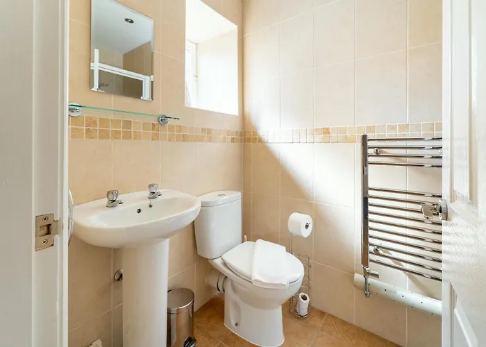 114 Craig Walk - Sleeps 10 * 鲍内斯温德米尔