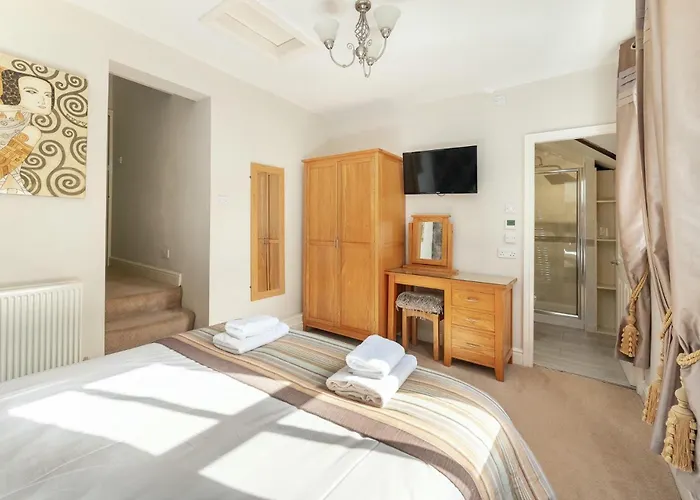 114 Craig Walk - Sleeps 10 度假居 *