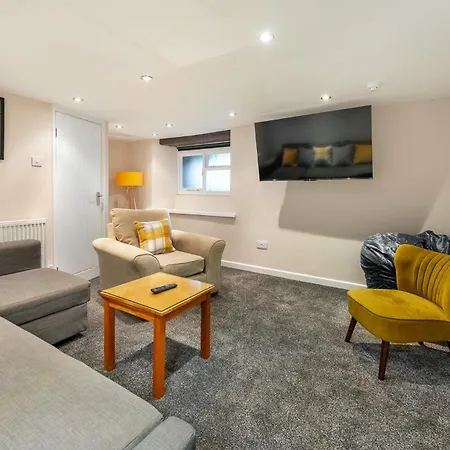 114 Craig Walk - Sleeps 10 Holiday home Bowness-on-Windermere