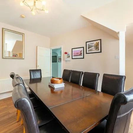 Holiday home 114 Craig Walk - Sleeps 10 *
